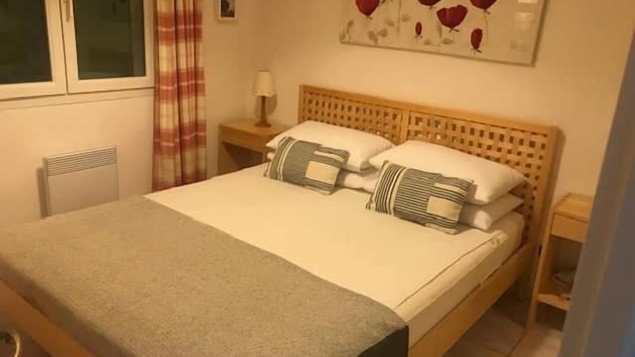 Photo of Bedroom in Verzeille
