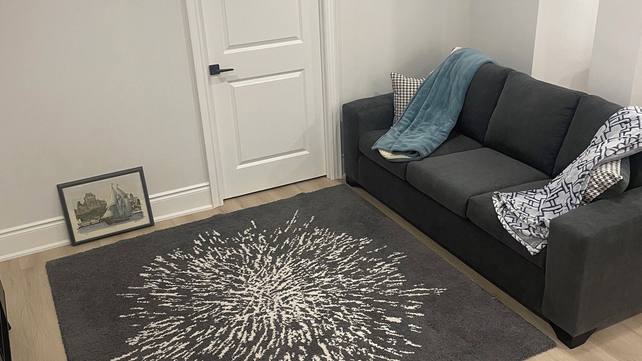 Photo of Livingroom in Rouge