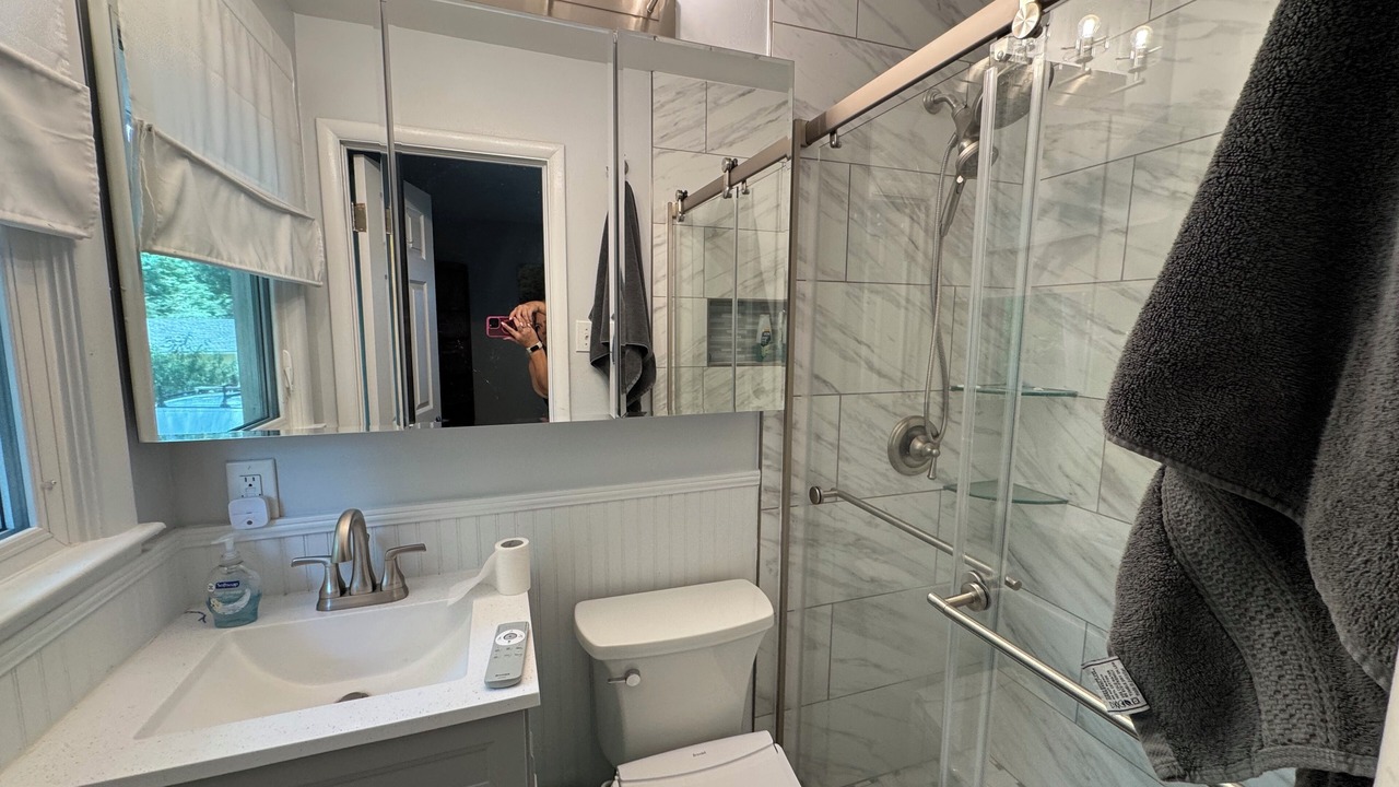 Photo of Bathroom in Doraville