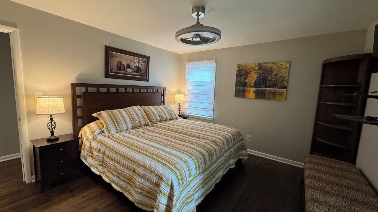 Photo of Bedroom in Doraville