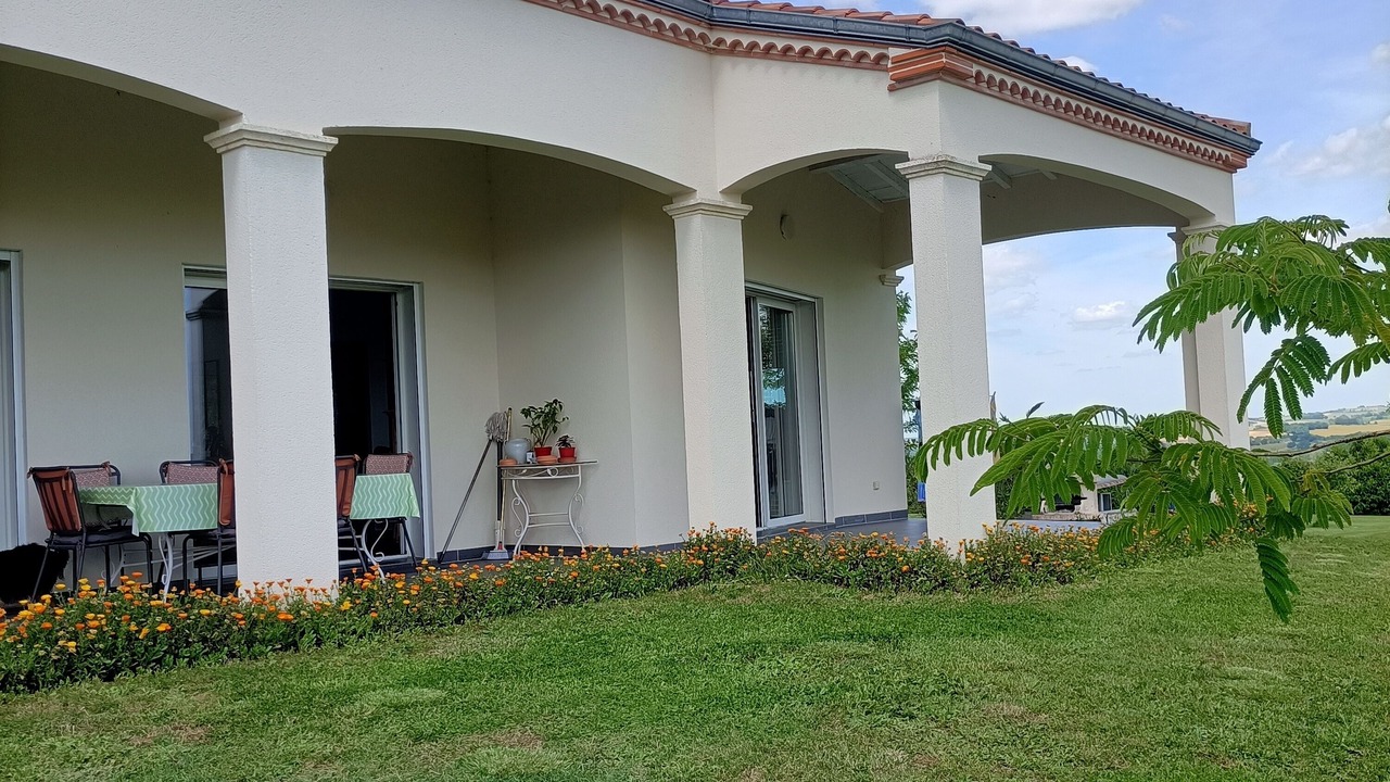 Photo of Outdoor in Saint-Martin-de-Goyne