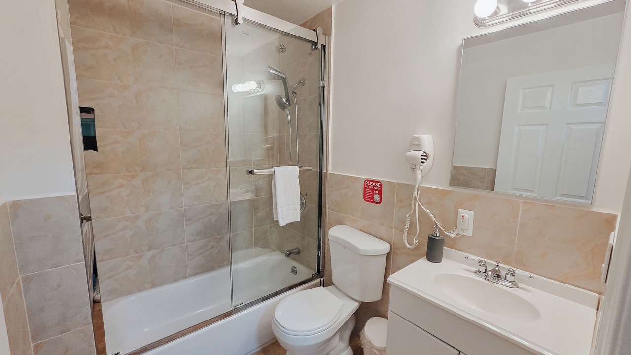 Photo of Bathroom in Chinatown