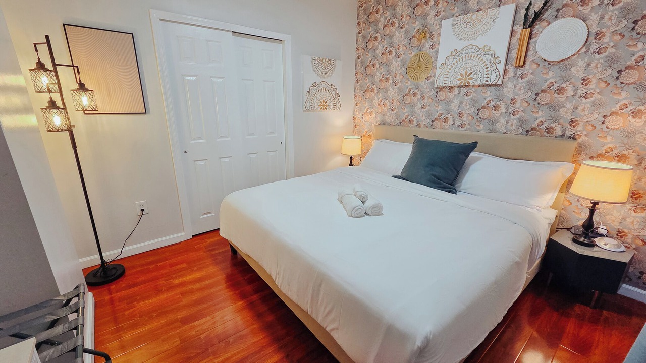 Photo of Bedroom in Chinatown
