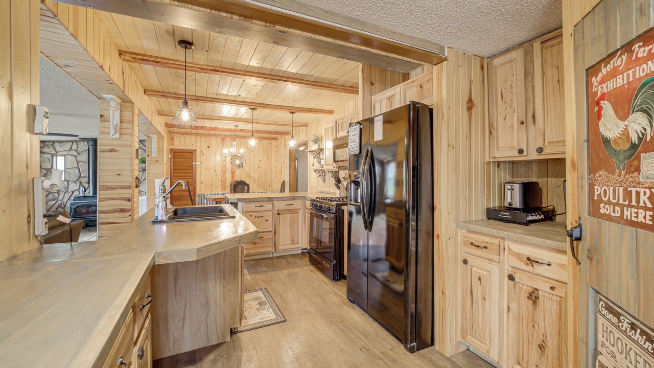 Photo of Kitchen in Hoyt