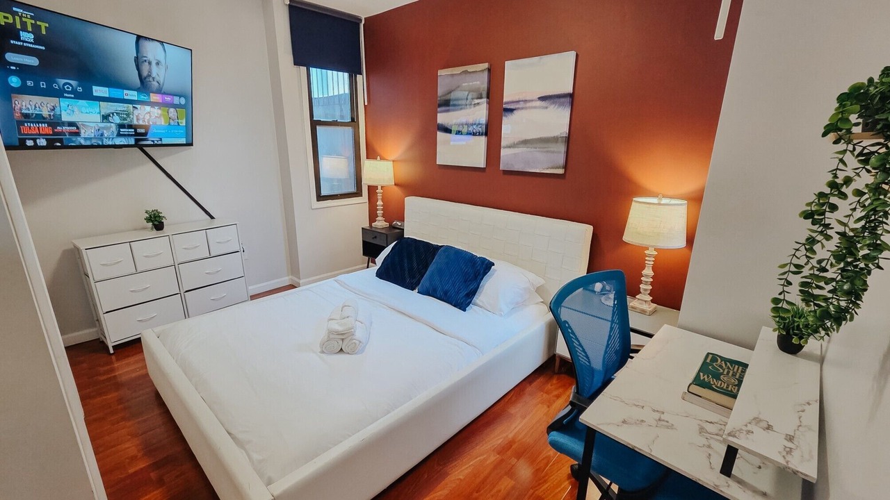 Photo of Bedroom in Chinatown