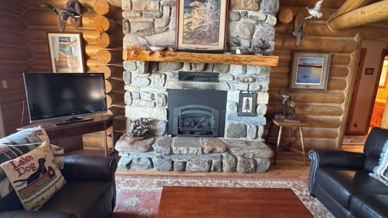 Photo of Livingroom in Seeley Lake