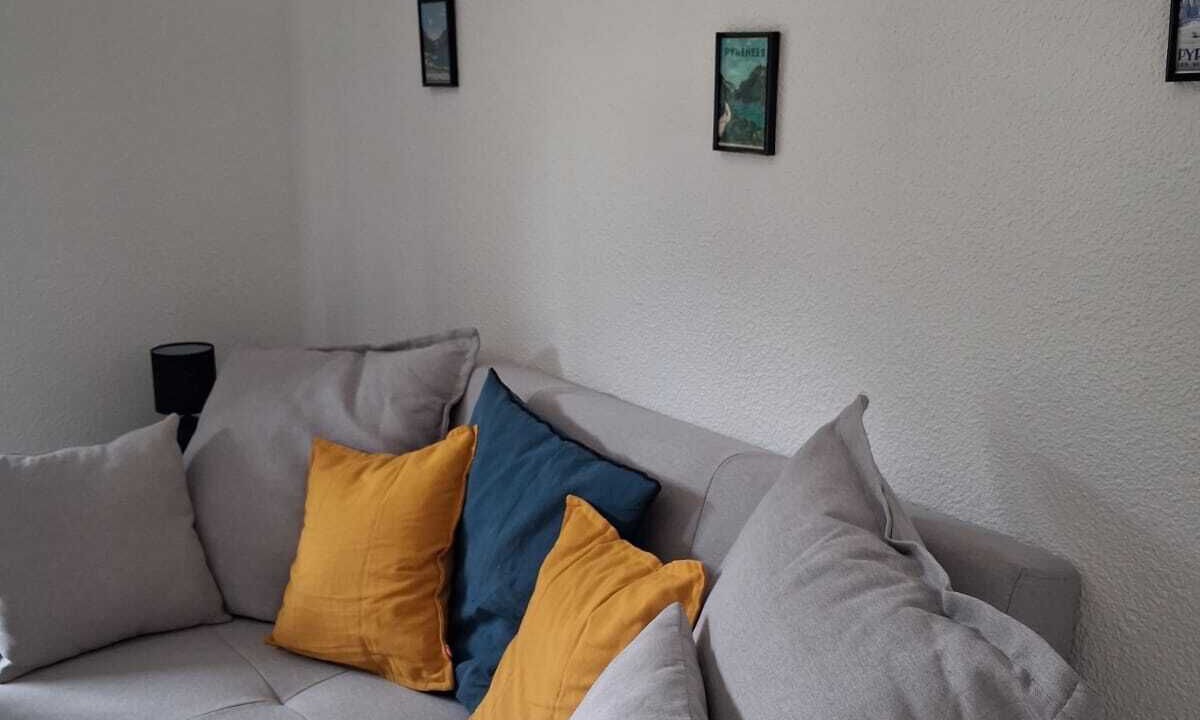Photo of Livingroom in Esquieze-Sere