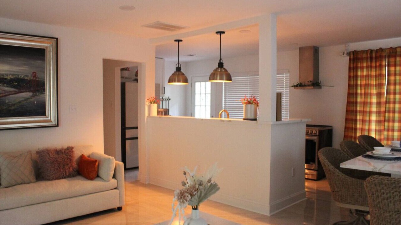 Photo of Livingroom in McDonough