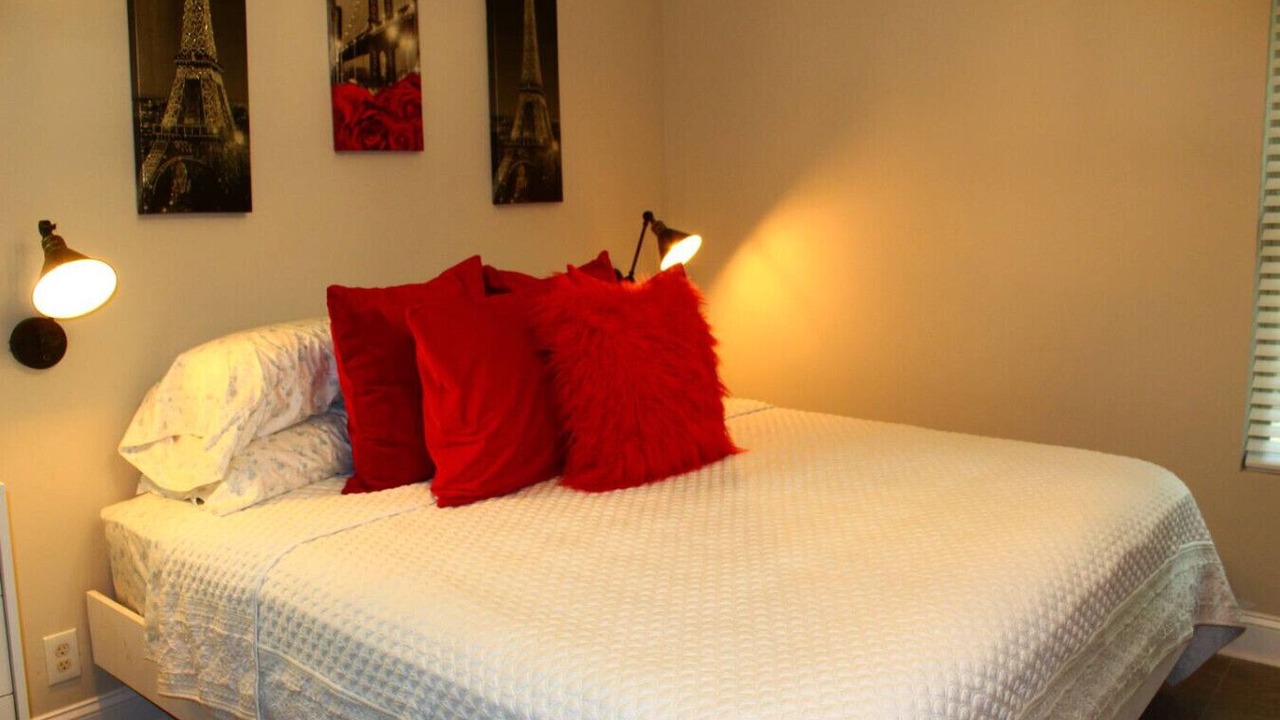 Photo of Bedroom in McDonough