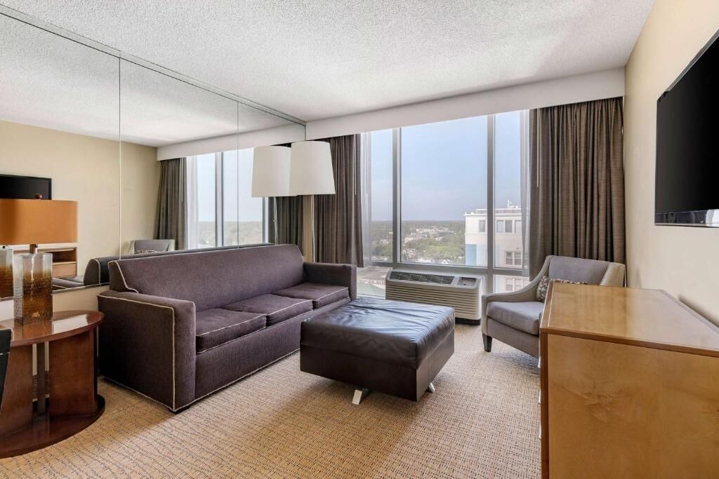 Photo of Livingroom in Northeast Virginia Beach