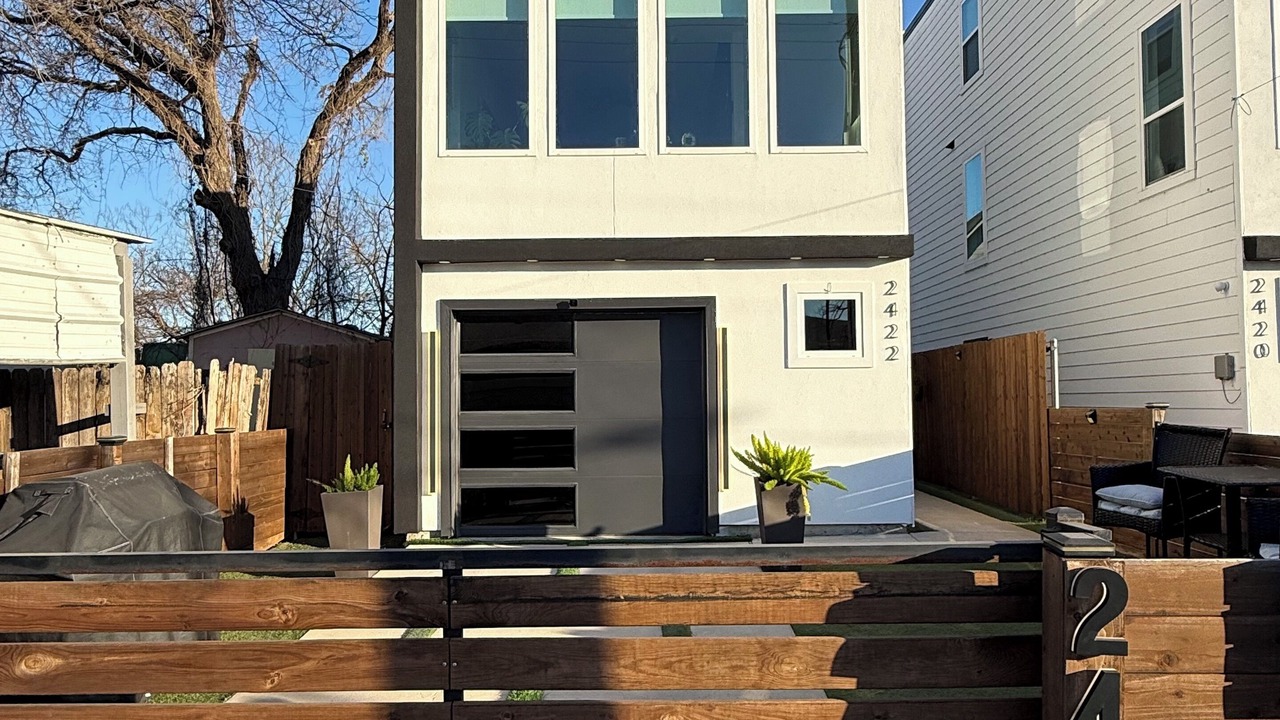 Photo of Outdoor in Dallas