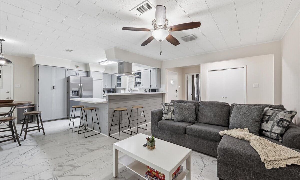 Photo of Livingroom in Groves