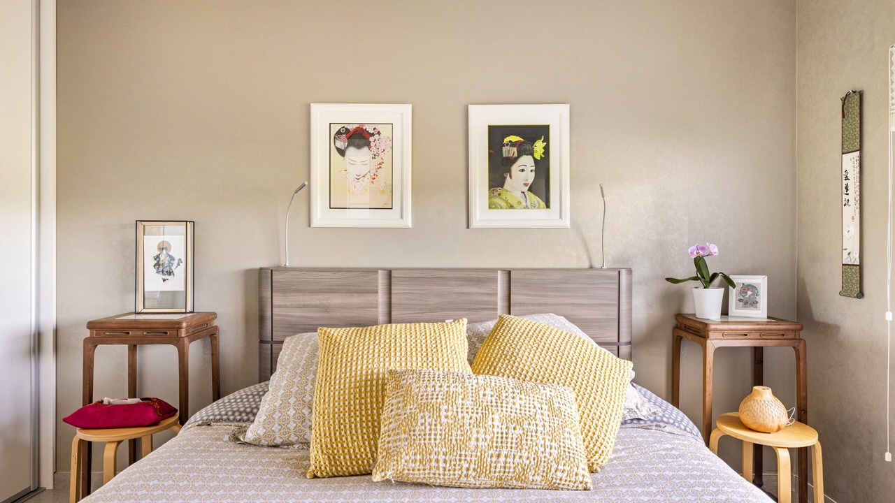 Photo of Bedroom in Ballan-Mire