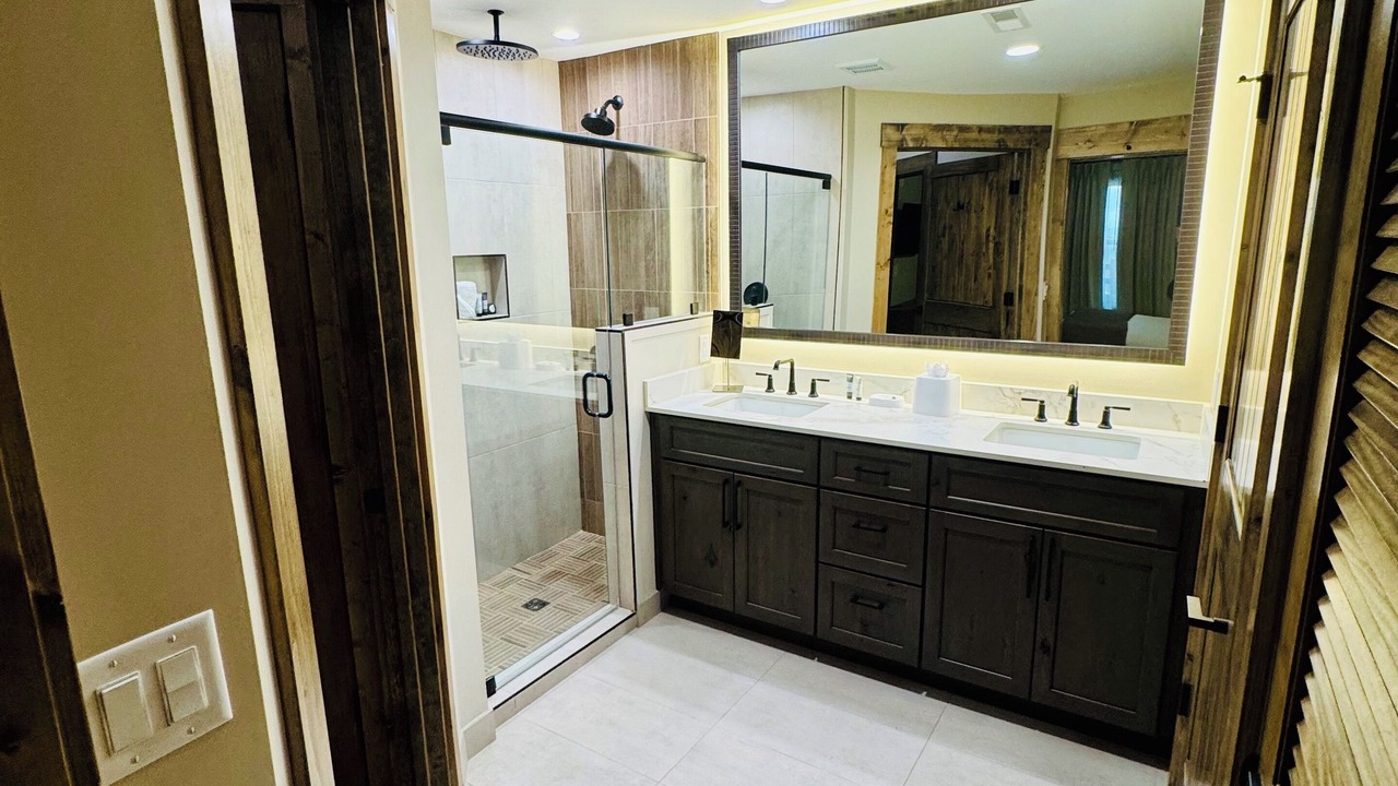 Photo of Bathroom in Gatlinburg