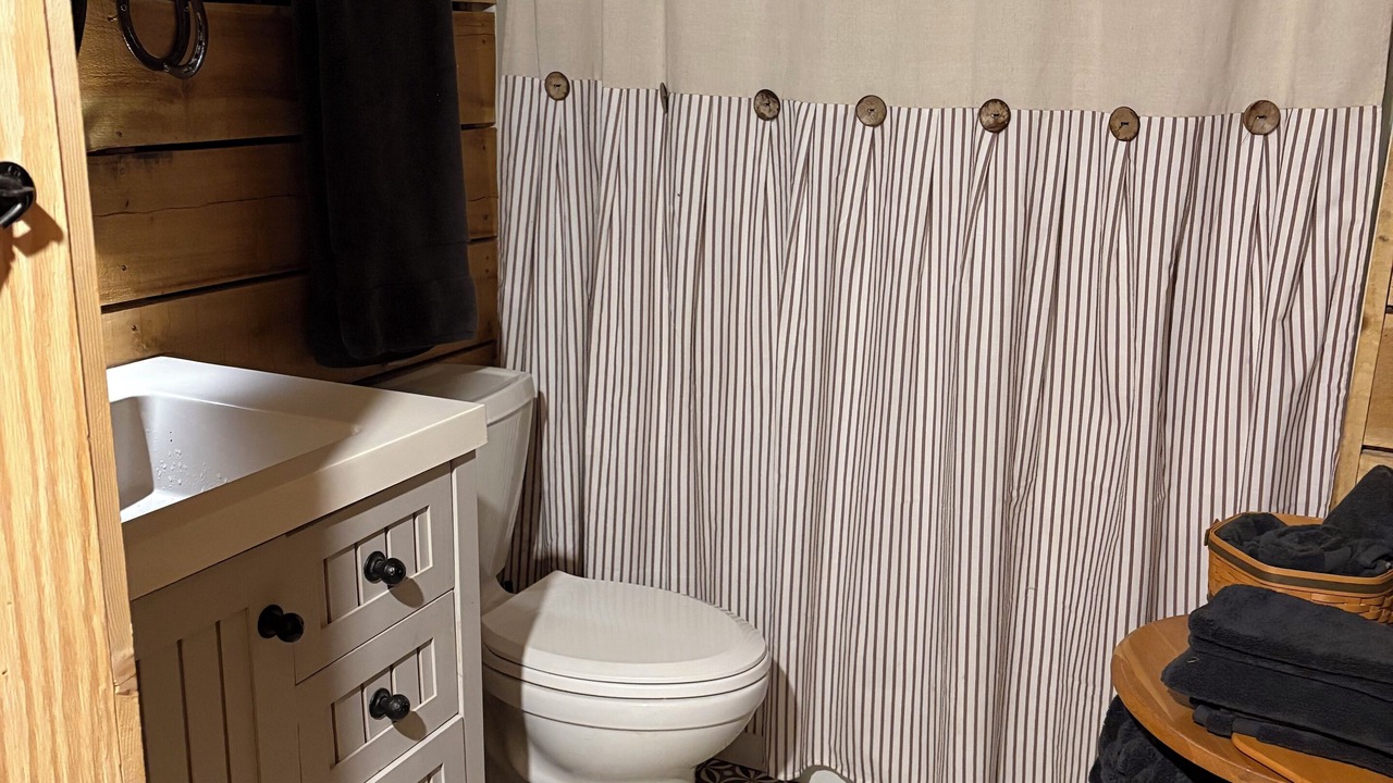 Photo of Bathroom in Goodlettsville