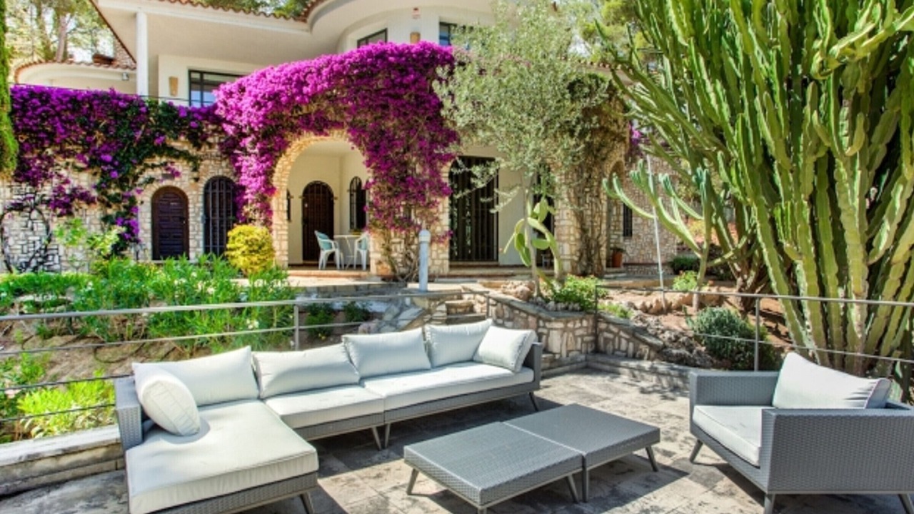 Photo of Patio Balcony in Miami Platja