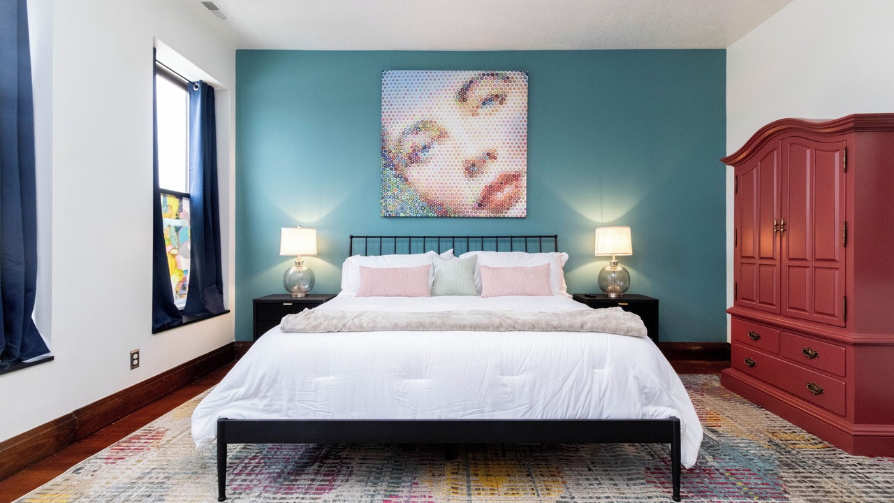 Photo of Bedroom in Winterset