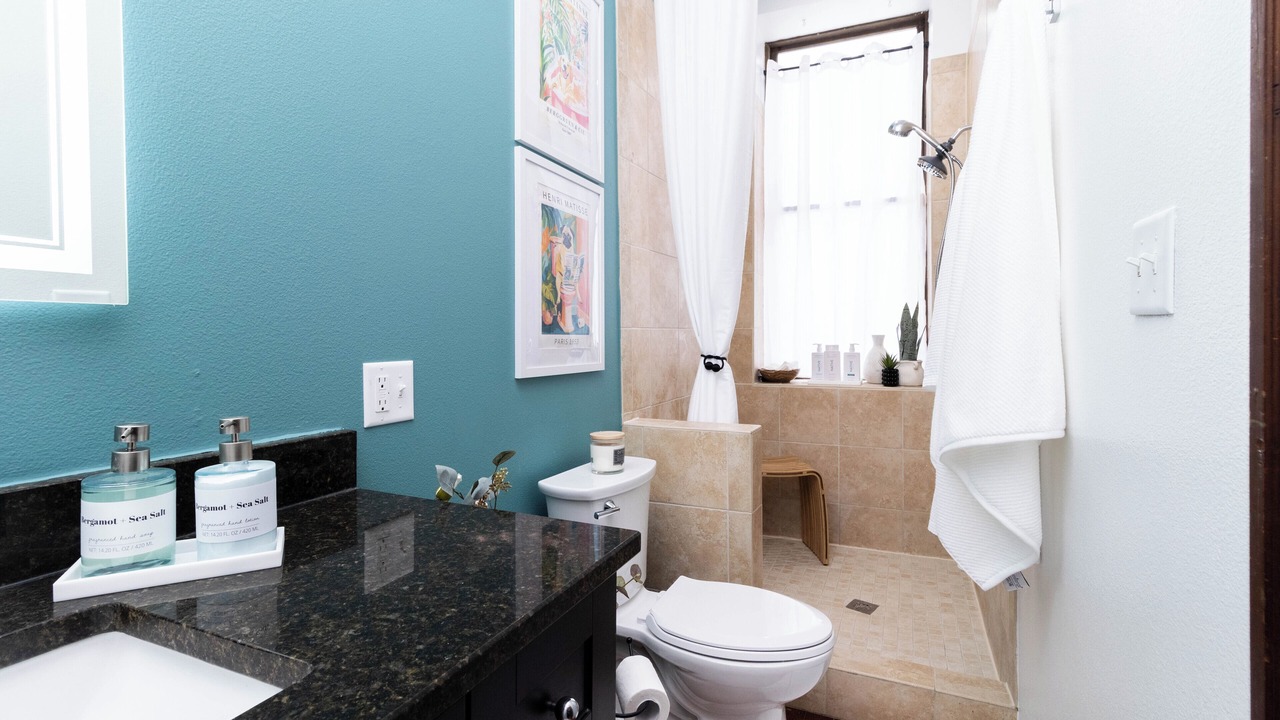 Photo of Bathroom in Winterset