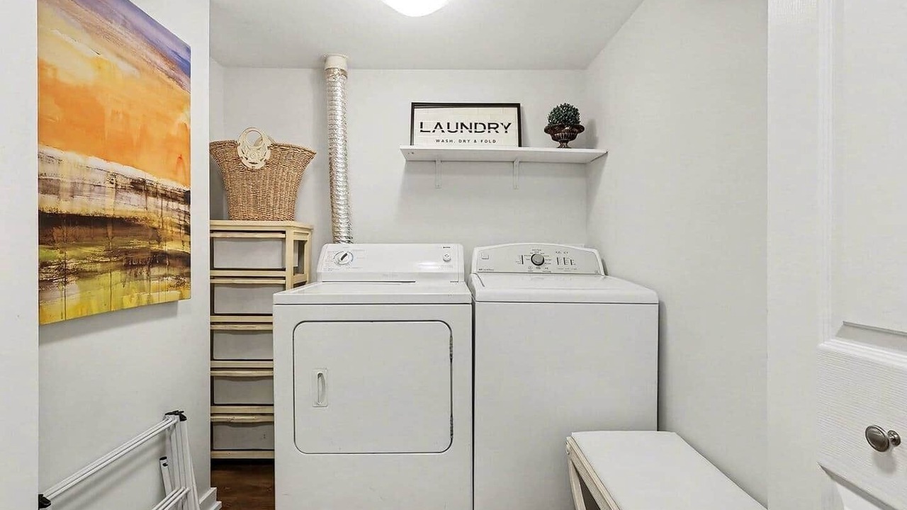 Photo of Bedroom in Ottawa Division