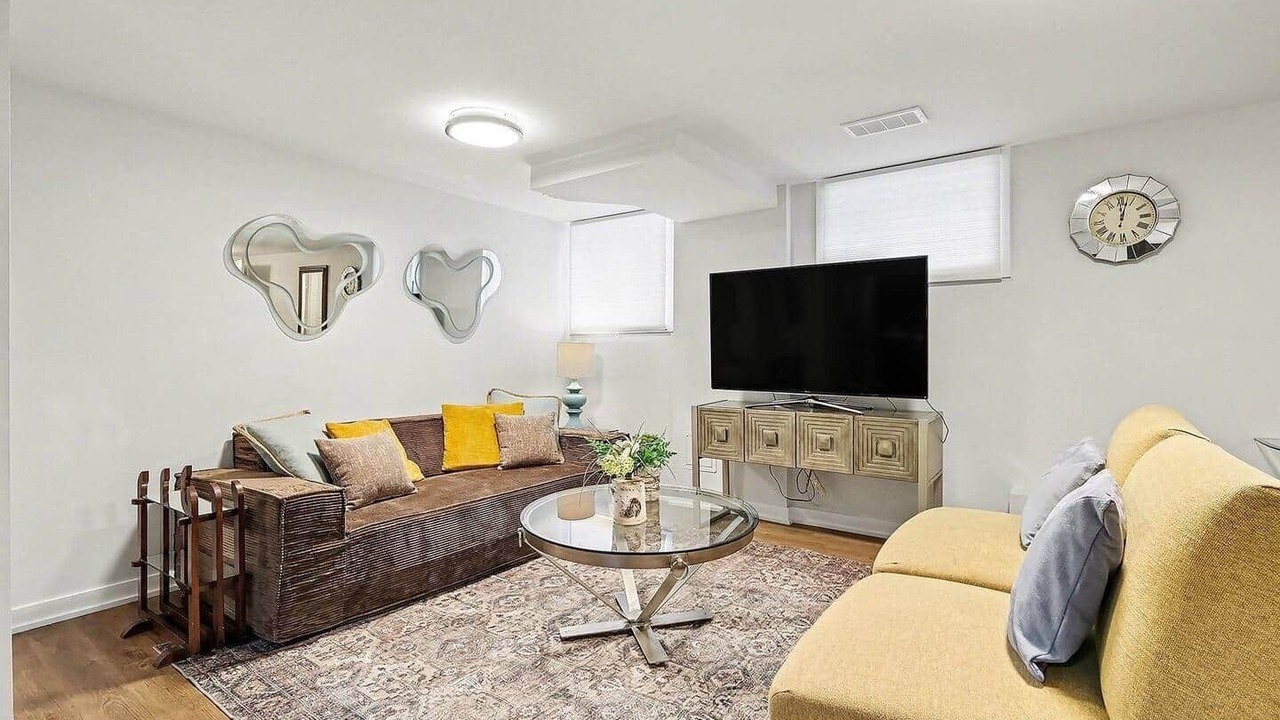 Photo of Bedroom in Ottawa Division