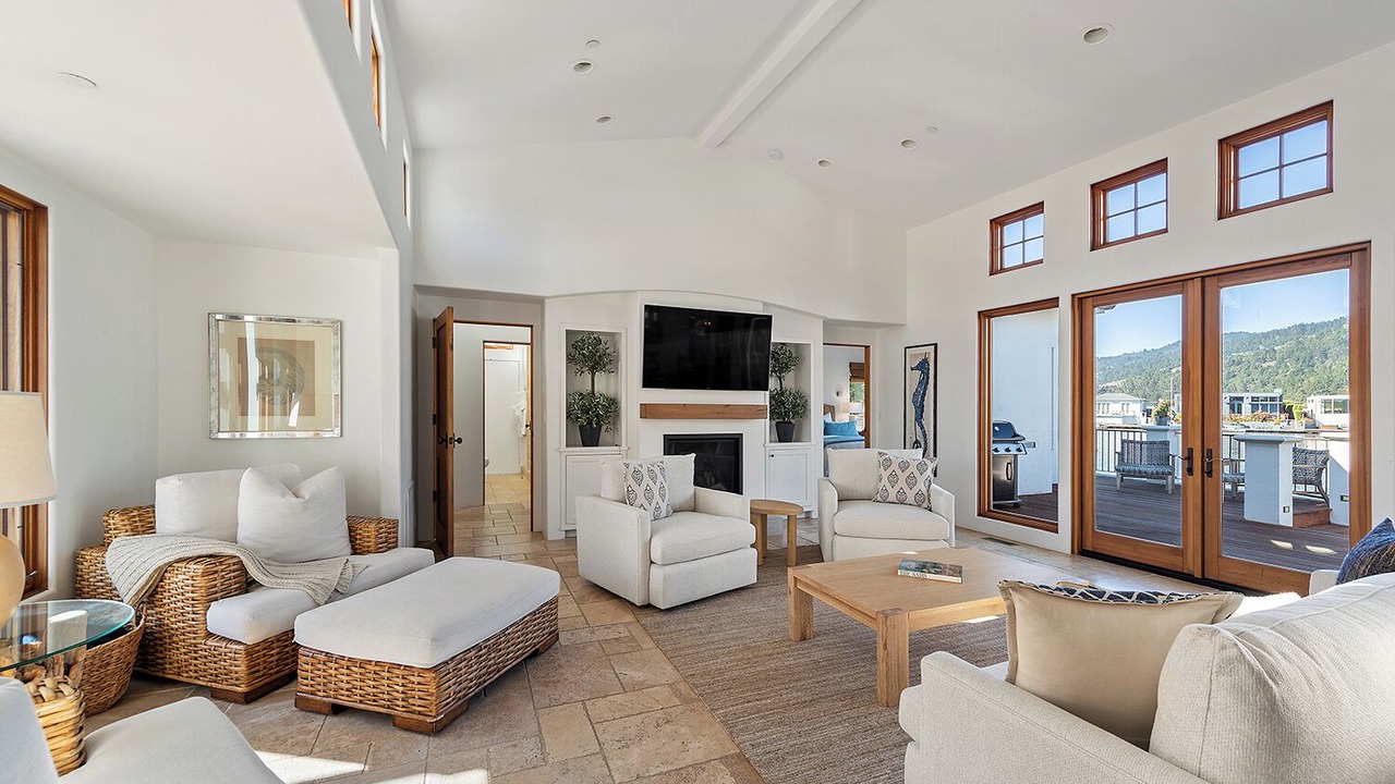 Photo of Livingroom in Stinson Beach