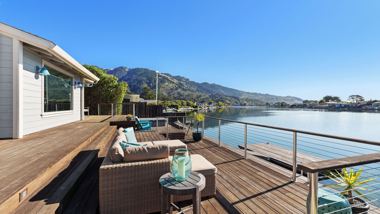 Photo of Patio Balcony in Stinson Beach