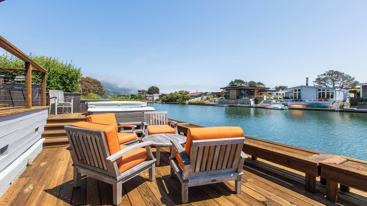 Photo of Patio Balcony in Stinson Beach