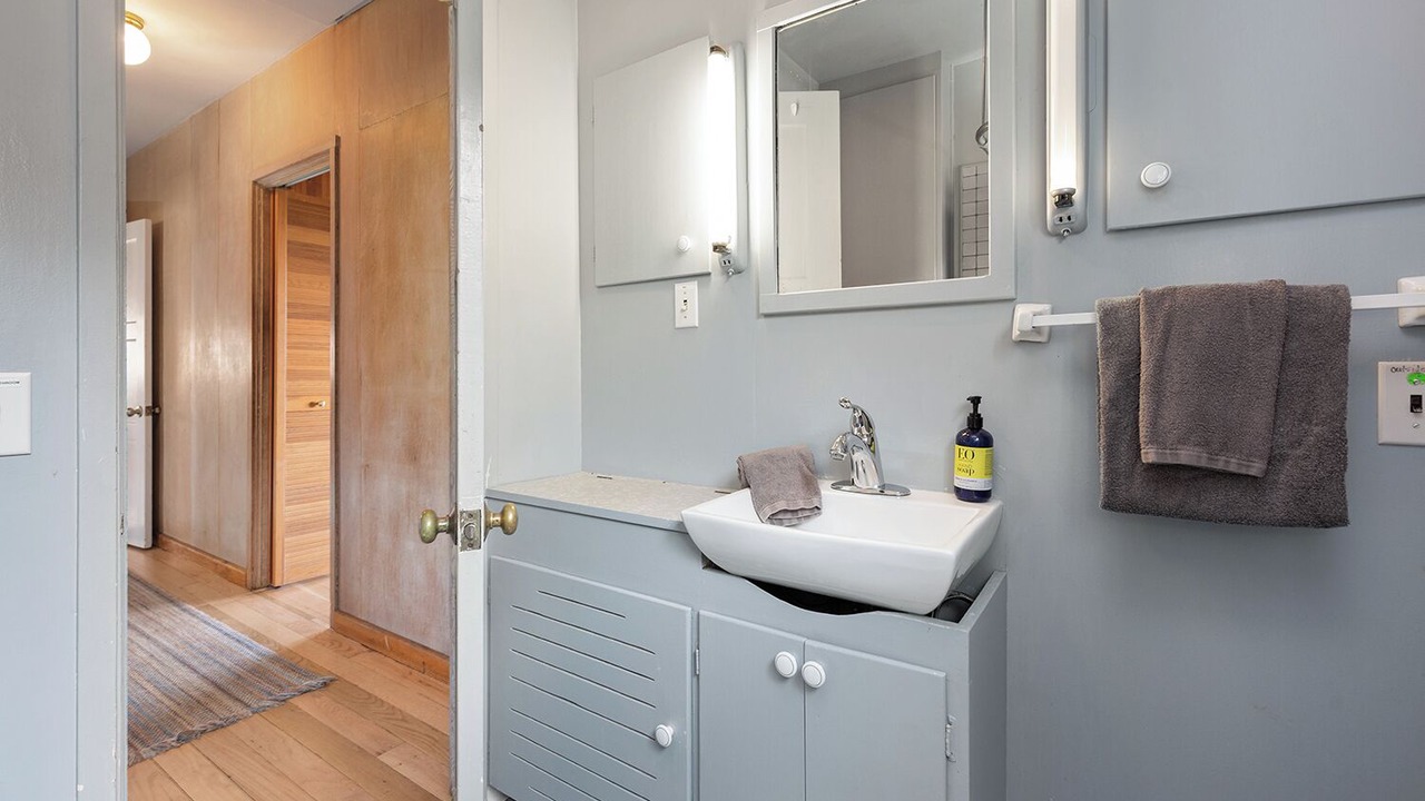 Photo of Bathroom in Stinson Beach