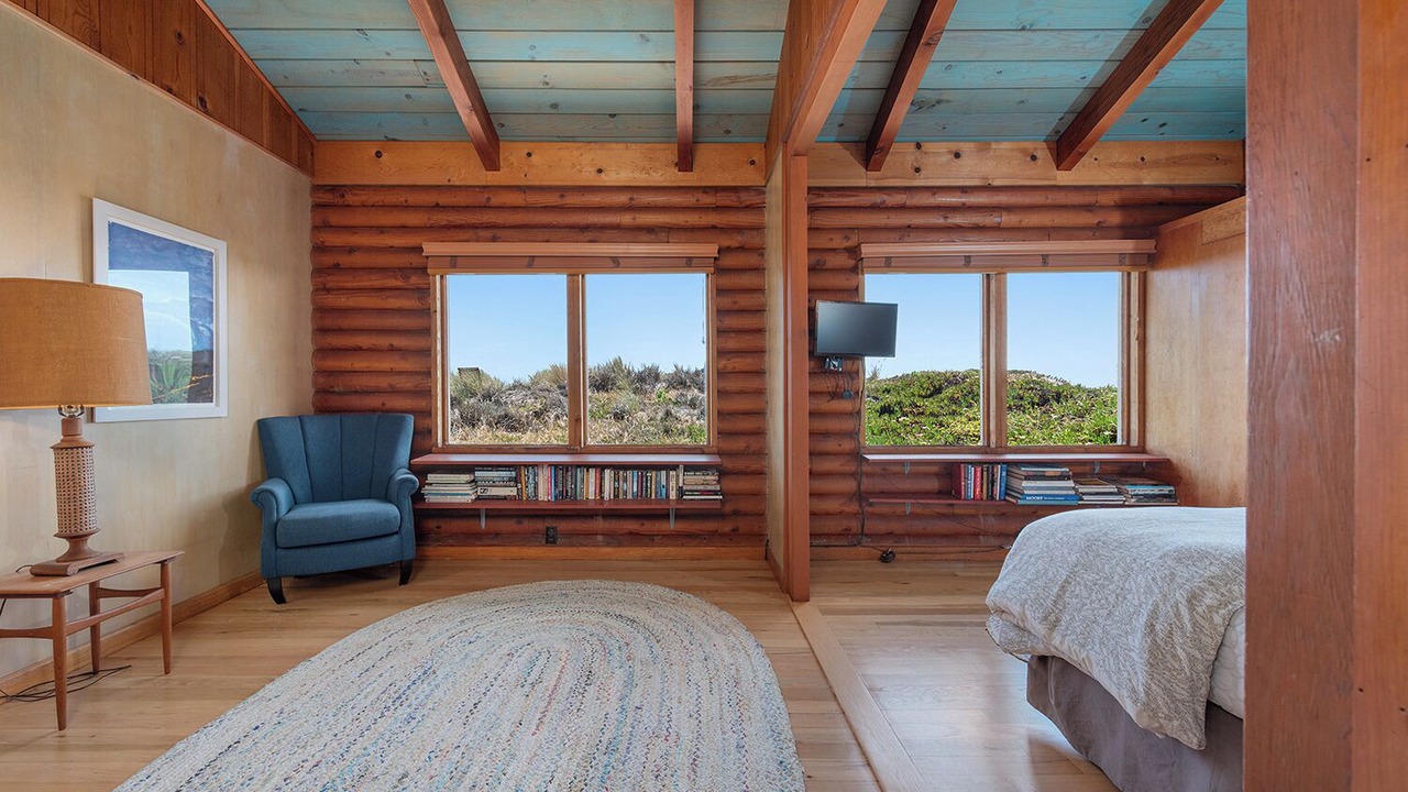 Photo of Bedroom in Stinson Beach