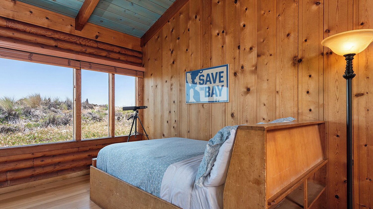 Photo of Bedroom in Stinson Beach