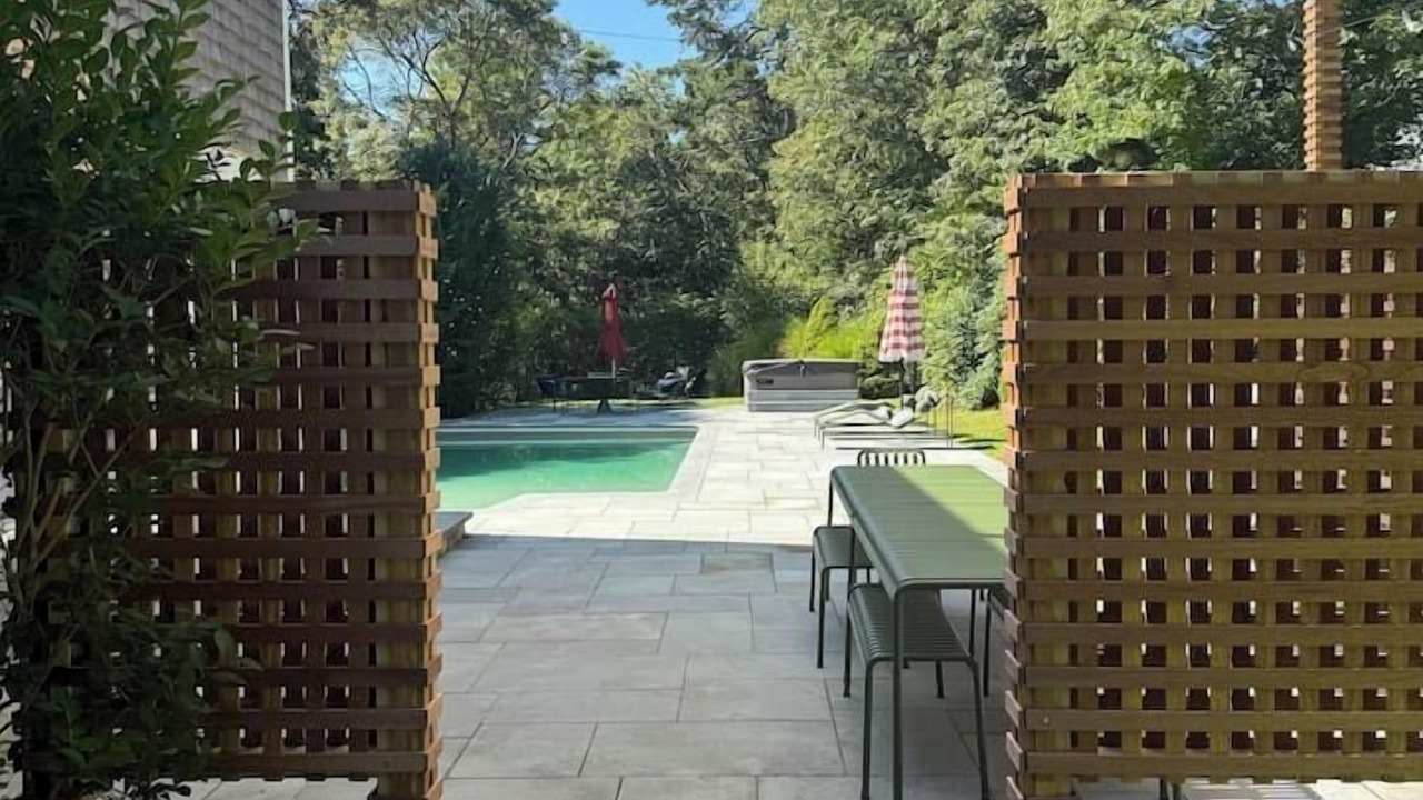 Photo of Outdoor in Lagoon Heights