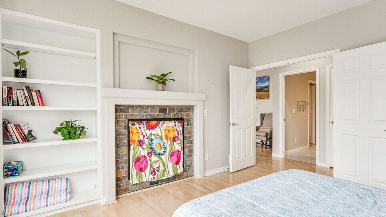 Photo of Livingroom in Erie