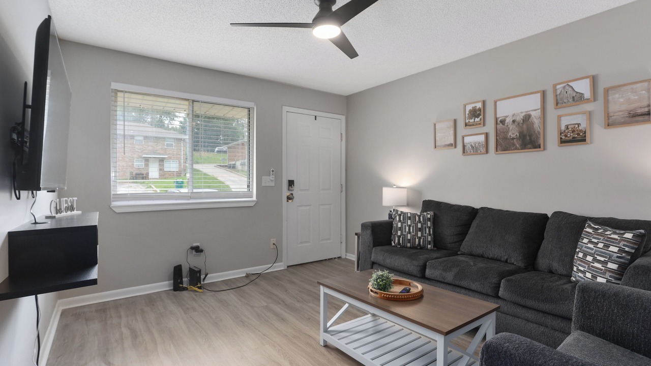 Photo of Livingroom in Riverside