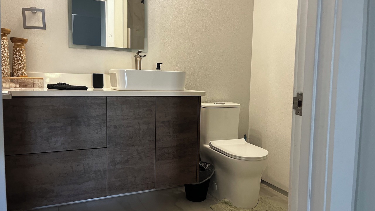 Photo of Bathroom in Nevada Street