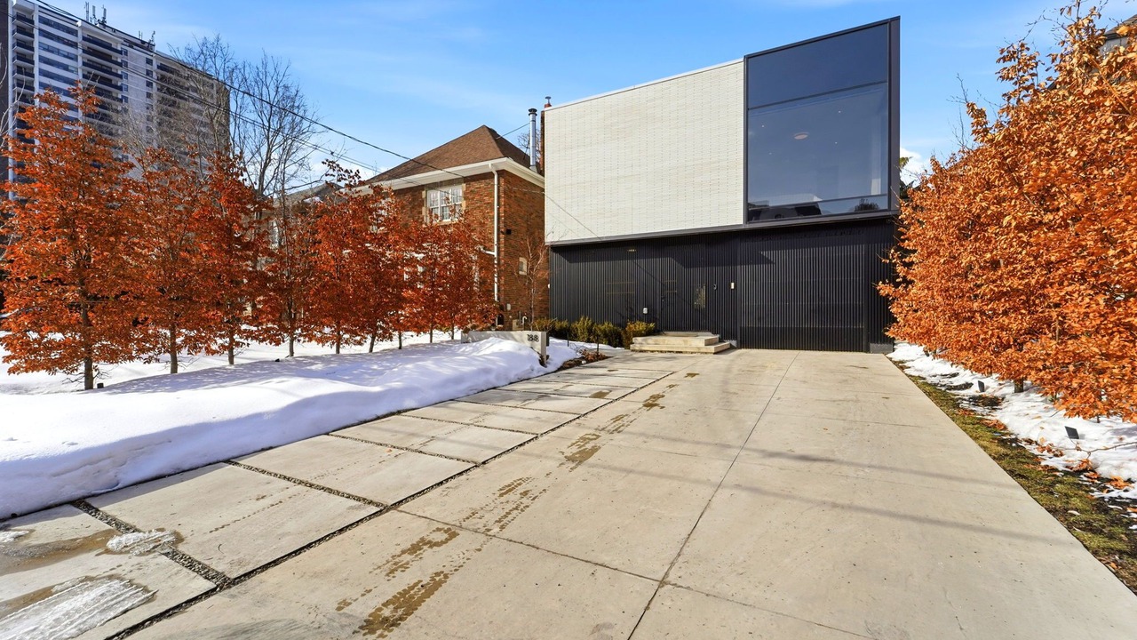 Photo of Outdoor in Forest Hill South