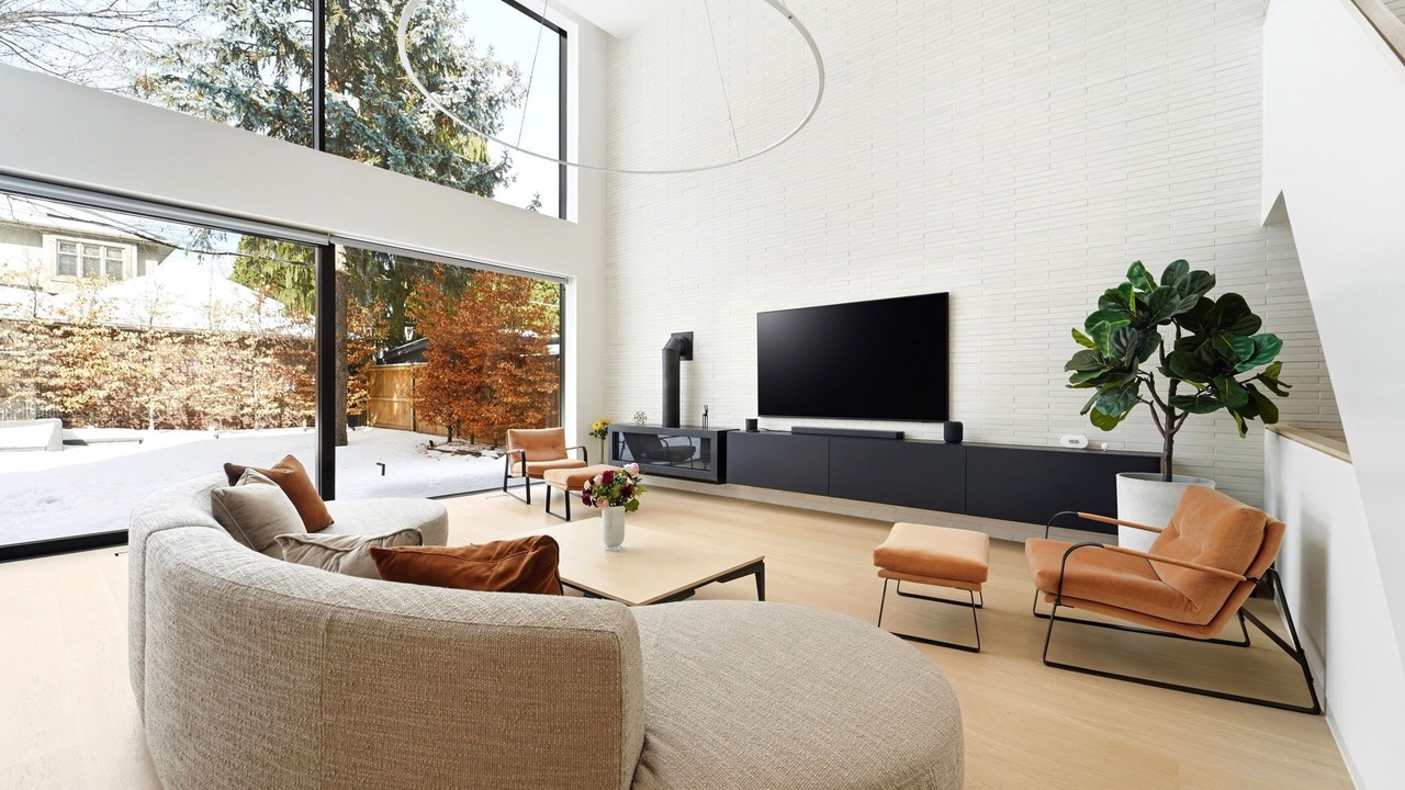 Photo of Livingroom in Forest Hill South