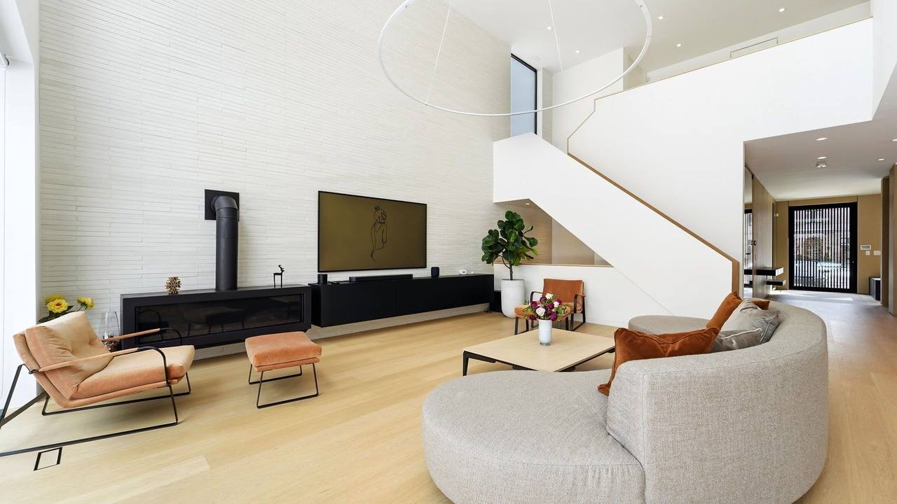 Photo of Livingroom in Forest Hill South