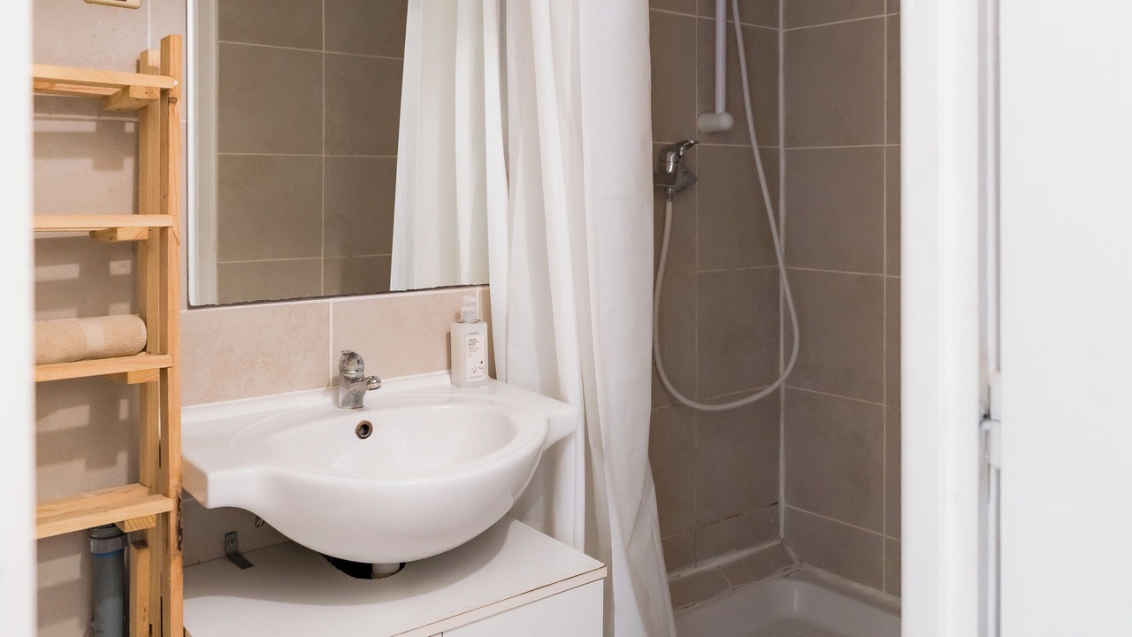 Photo of Bathroom in Nemours