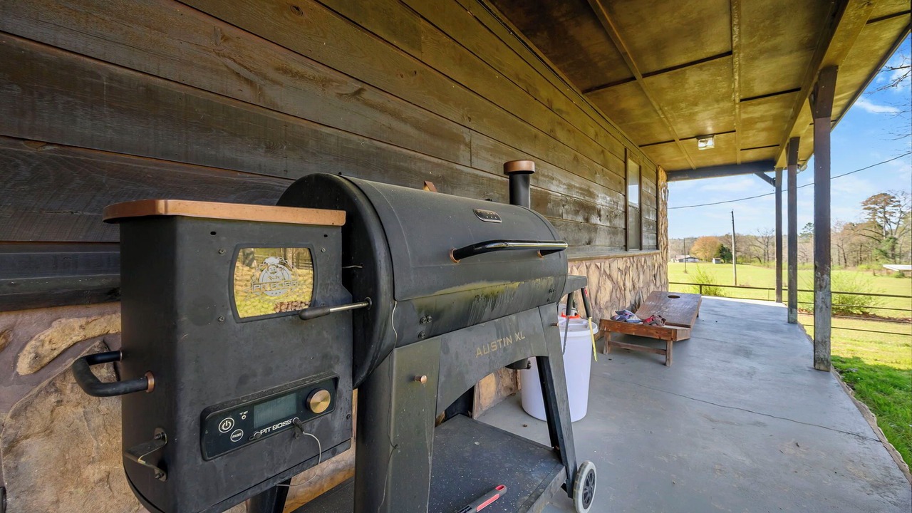 Photo of Patio Balcony in Smithville