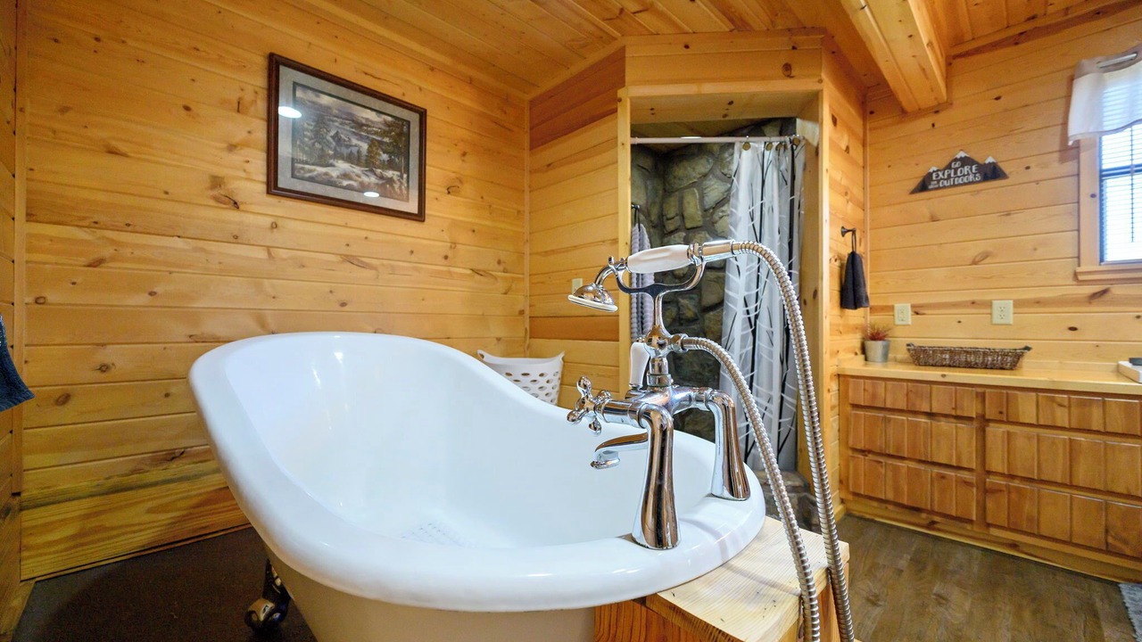 Photo of Bathroom in Smithville