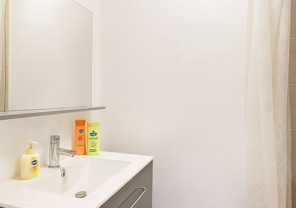Photo of Bathroom in Seclin