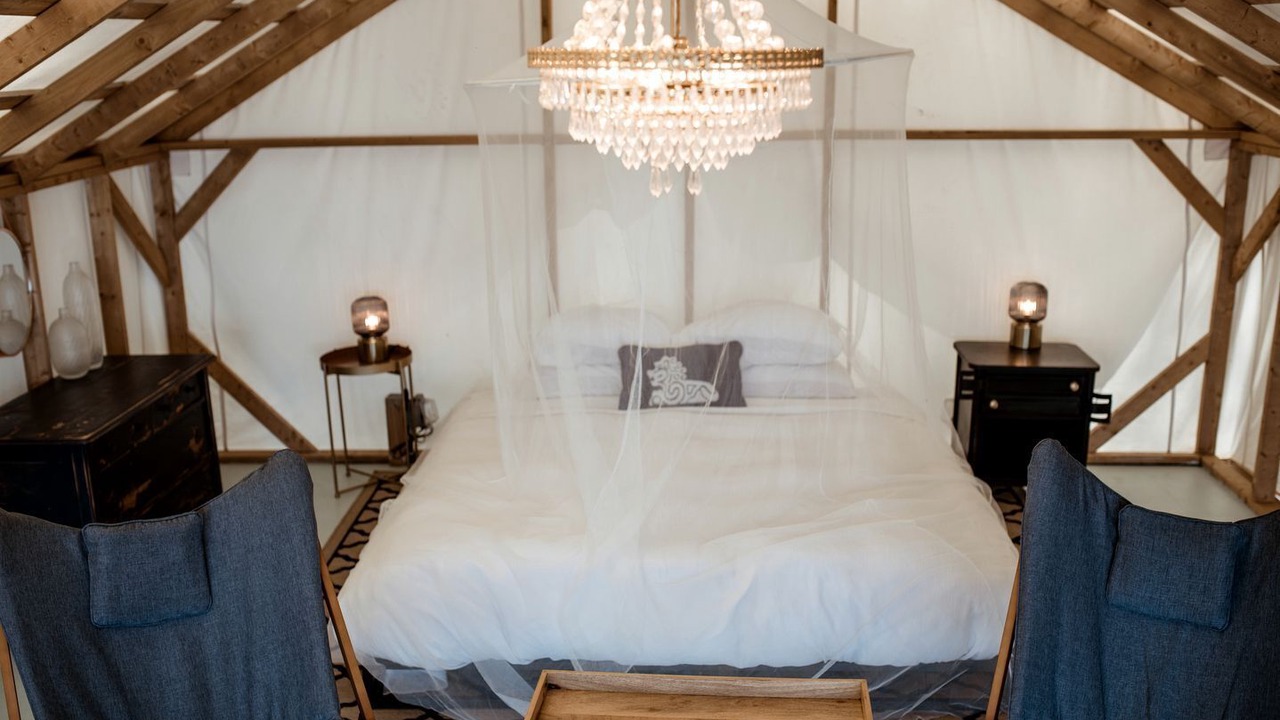 Photo of Bedroom in Strong