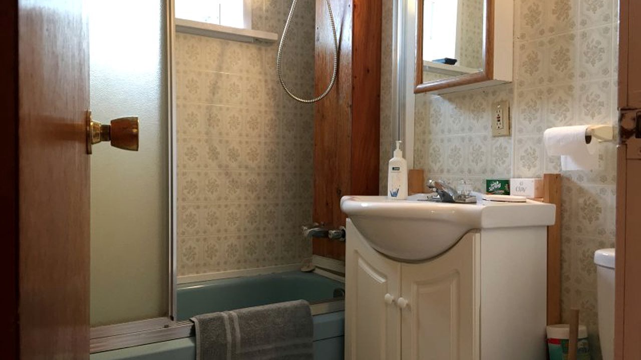 Photo of Bathroom in Bayswater