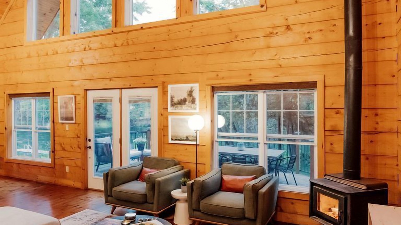 Photo of Livingroom in Lanark
