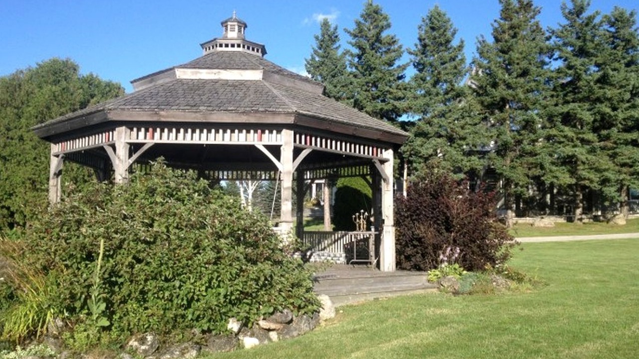 Photo of Outdoor in Grey Highlands