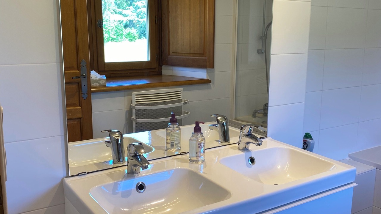 Photo of Bathroom in Saint-Marcel-Bel-Accueil