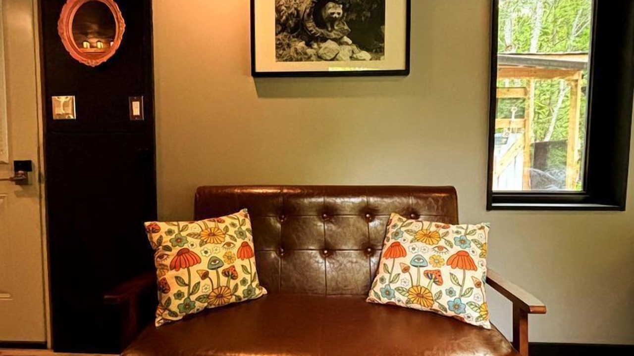 Photo of Livingroom in Bancroft