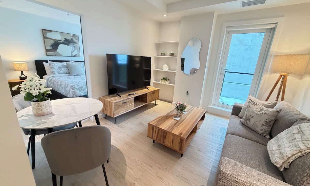 Photo of Livingroom in North End