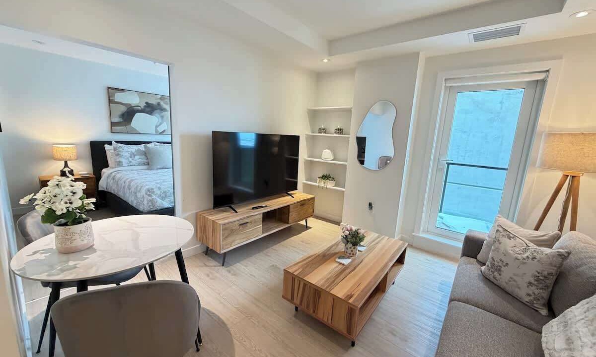 Photo of Livingroom in North End