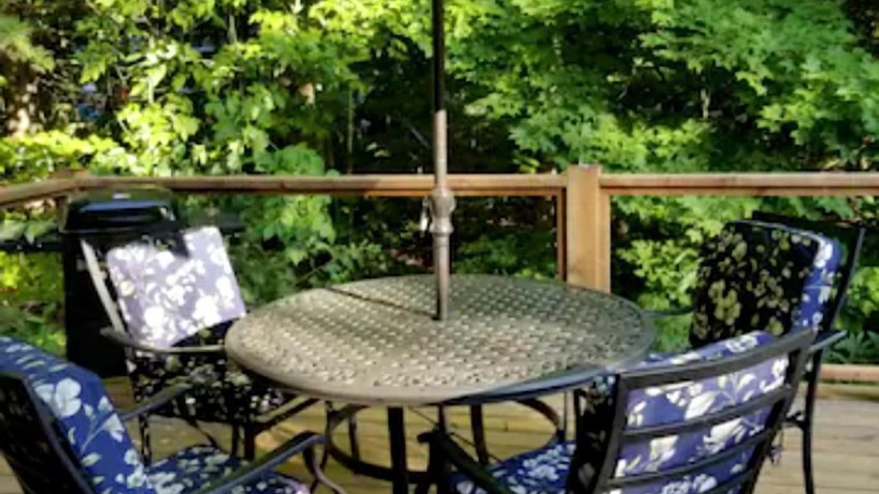 Photo of Outdoor in McKellar